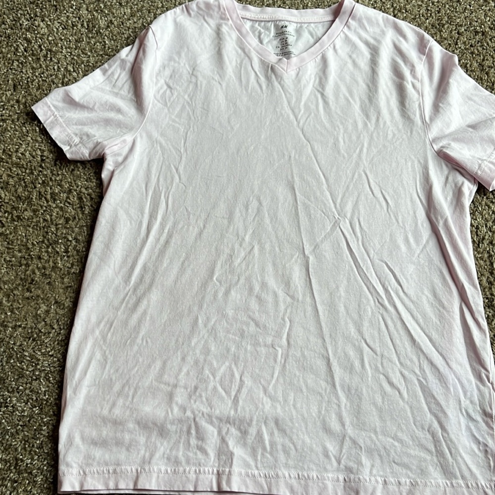 H&M V-neck shirt medium NWOT